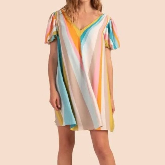 Trina Turk Dresses & Skirts - Trina Turk Sunshine Swing Mini Dress
